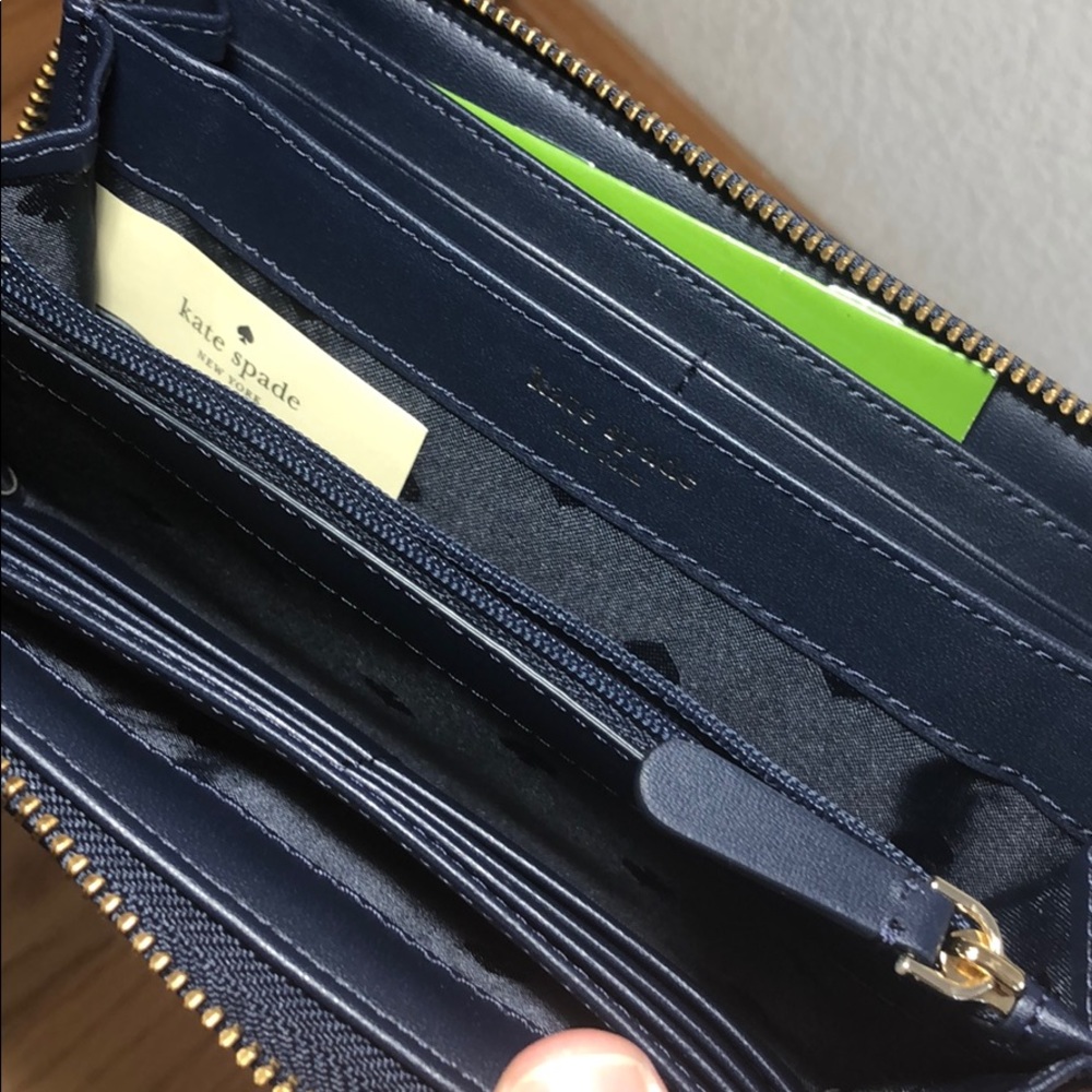 Kate Spade Wallet!!!! - Picture 4 of 4